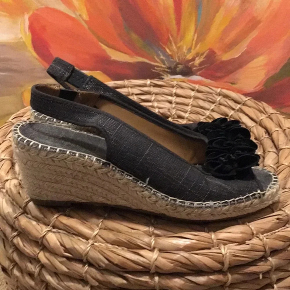 Clarks Wedge strap back size 7m - Picture 6 of 7